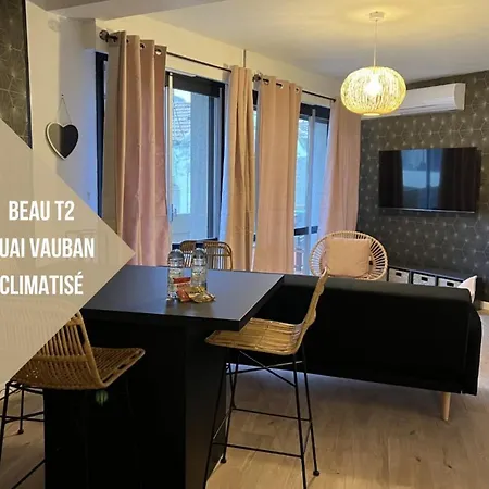 Vauban Magnifique T2 Avec Balcon